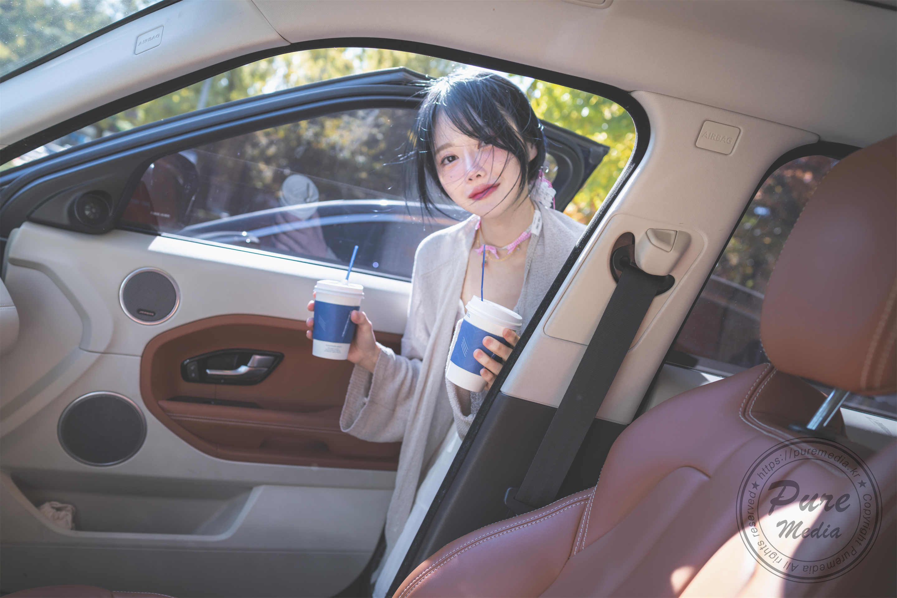 Pure-Media-Vol.208-Romi-Hot-Date-with-His-Girl-4kUp-001.jpg