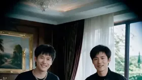 疯狂小杨哥1集