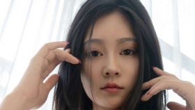 Nnian年年_橱窗2_[70P-711MB]
